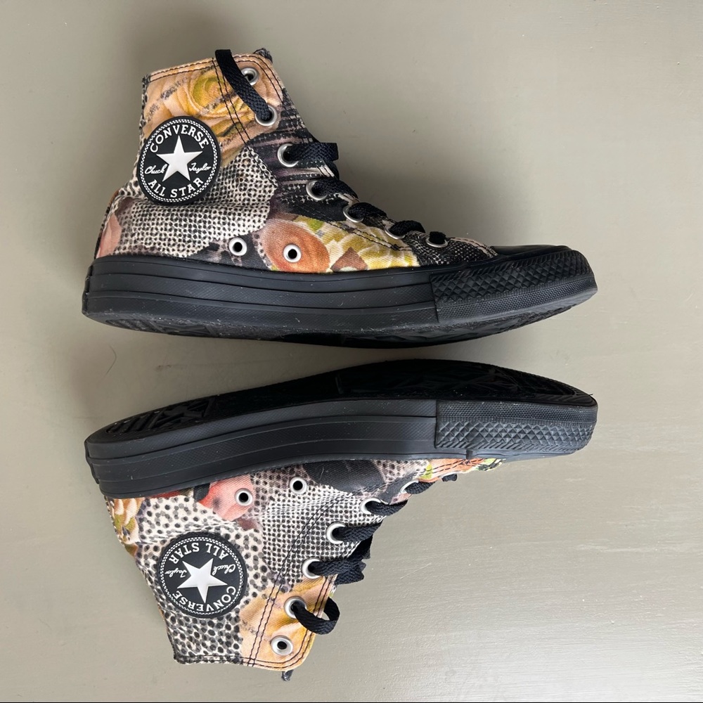 Converse High Tops Black Floral size 7 - Picture 3 of 9